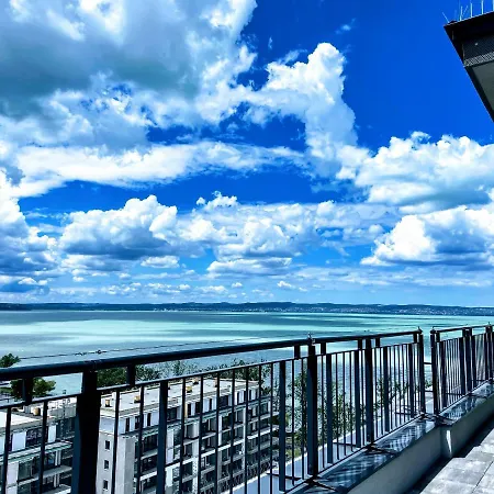 Apartment Ellby - Penthouse - Hostaid Siofok
