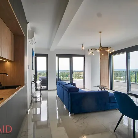 Ellby - Penthouse - Hostaid Siofok