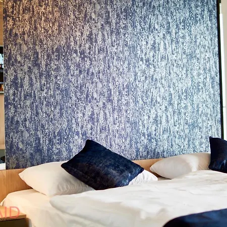 Apartment Ellby - Penthouse - Hostaid Siófok