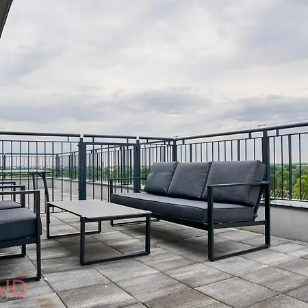 Ellby - Penthouse - Hostaid Apartment