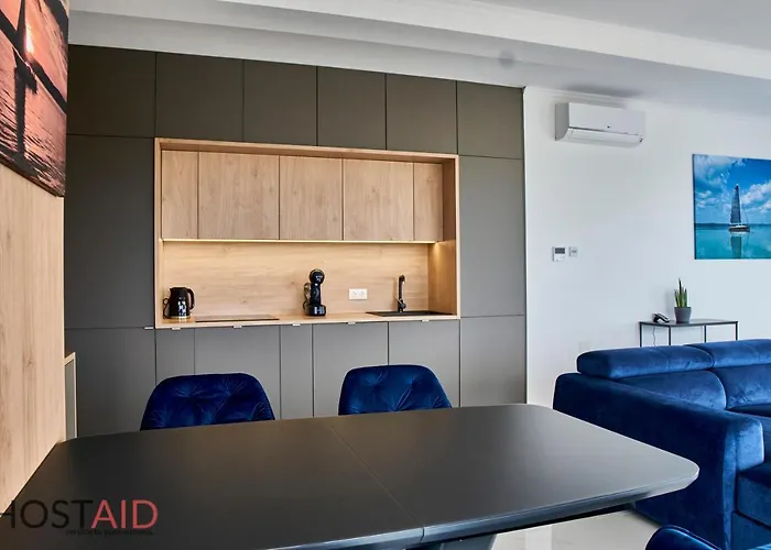 Ellby - Penthouse - Hostaid 公寓