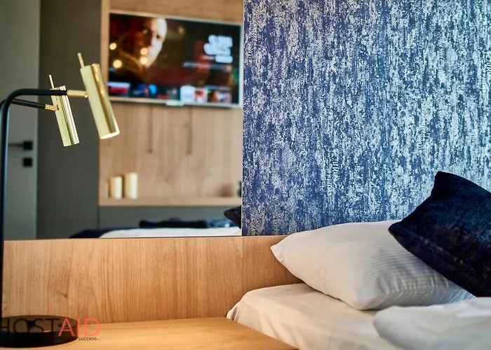 Ellby - Penthouse - Hostaid *