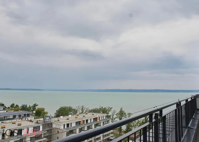 Ellby - Penthouse - Hostaid 公寓
